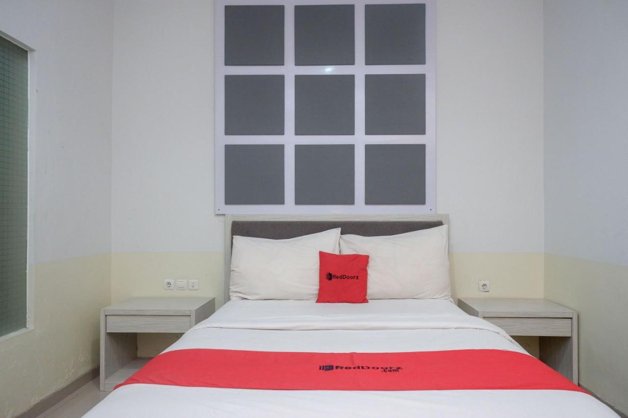 Reddoorz Near Jogja City Mall Melati Экстерьер фото