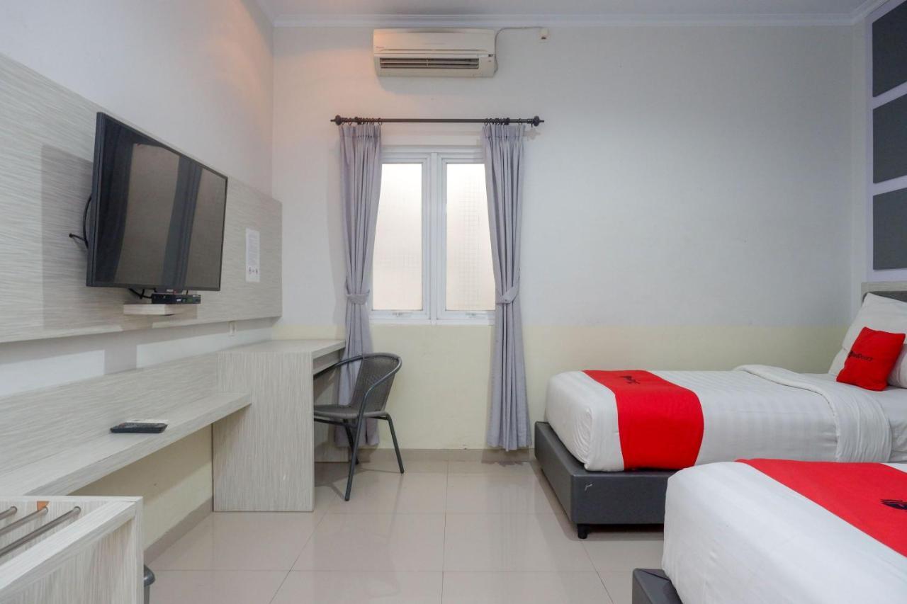 Reddoorz Near Jogja City Mall Melati Экстерьер фото