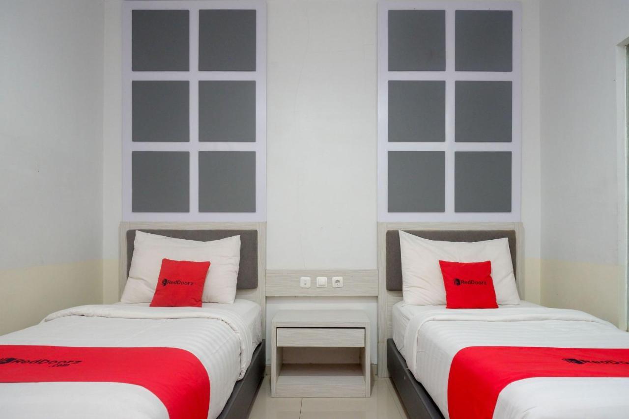 Reddoorz Near Jogja City Mall Melati Экстерьер фото