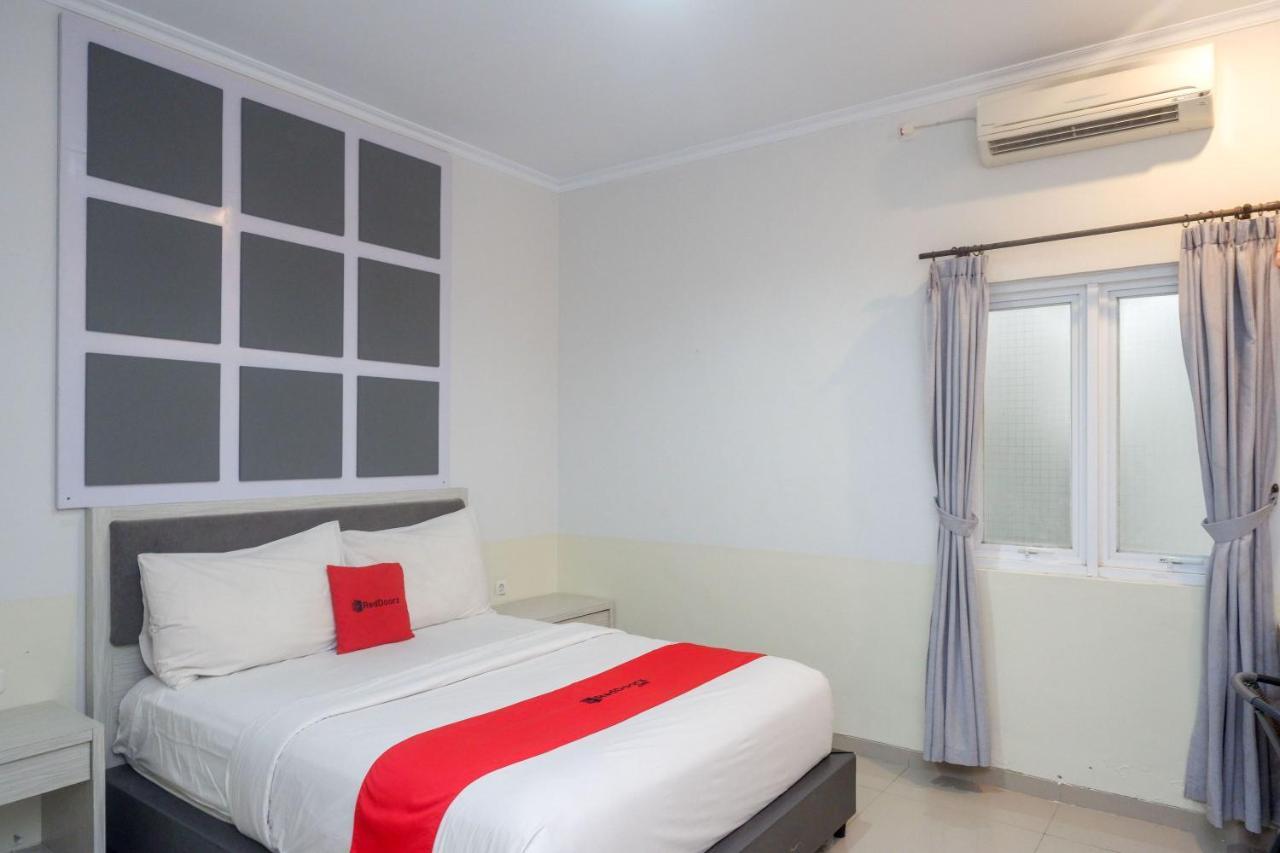 Reddoorz Near Jogja City Mall Melati Экстерьер фото