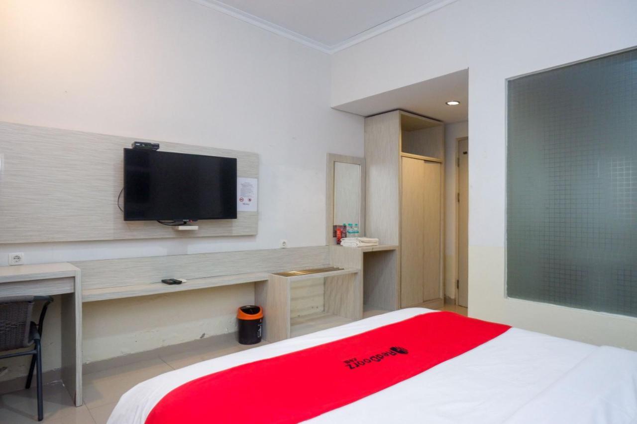 Reddoorz Near Jogja City Mall Melati Экстерьер фото