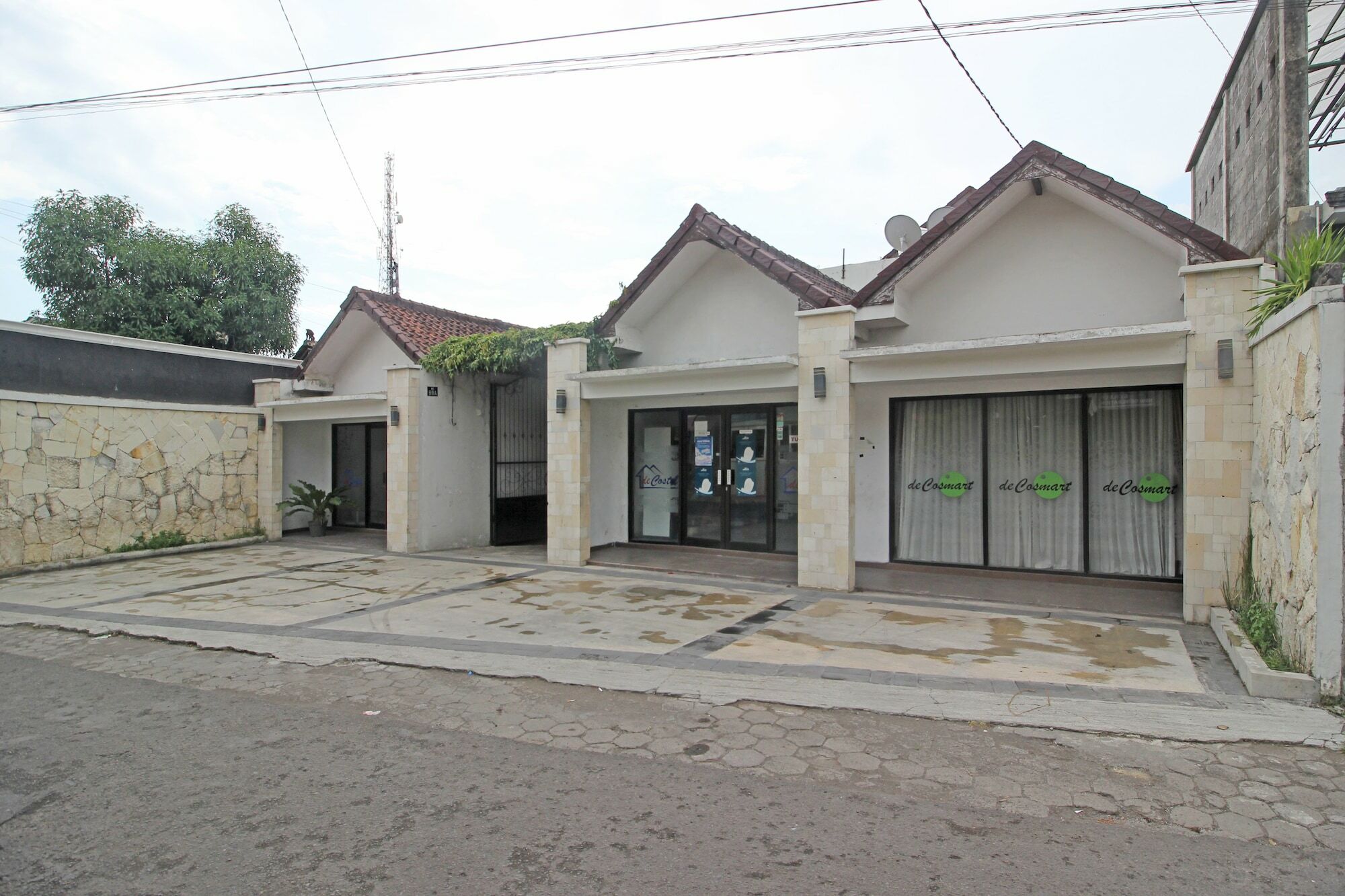 Reddoorz Near Jogja City Mall Melati Экстерьер фото